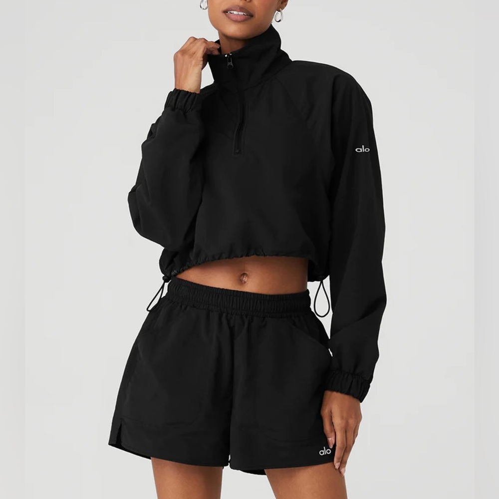 Alo Yoga Cropped 1/4 Zip Alumni Pullover & Shorts set - XXS/XS size, Black